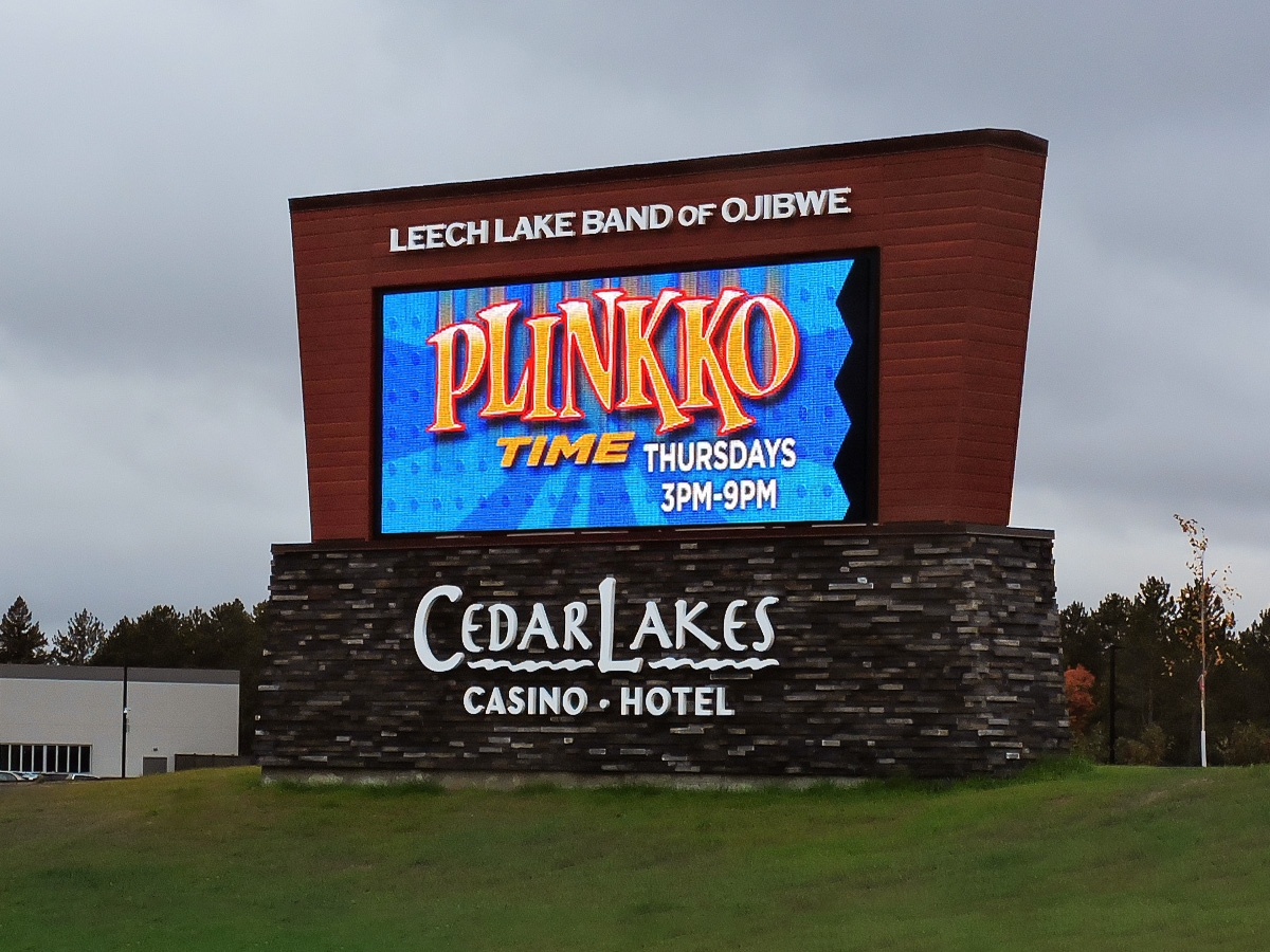 Cedar Lakes Casino & Hotel; 16mm, 8'4" x 21', Cass Lake, MN