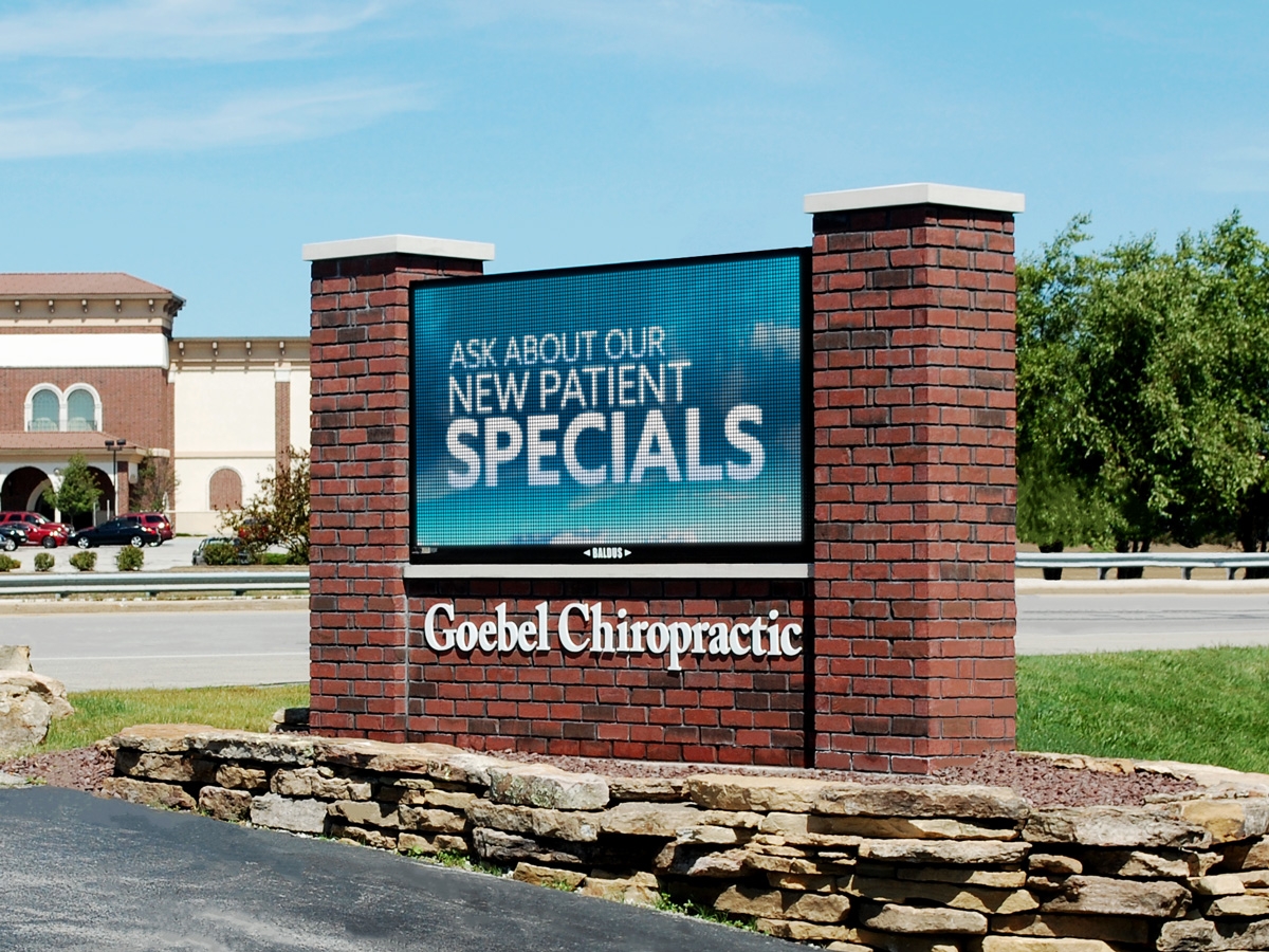 Goebel Chiropractic; 16mm, 4'5" x 8'3", Fort Wayne, IN