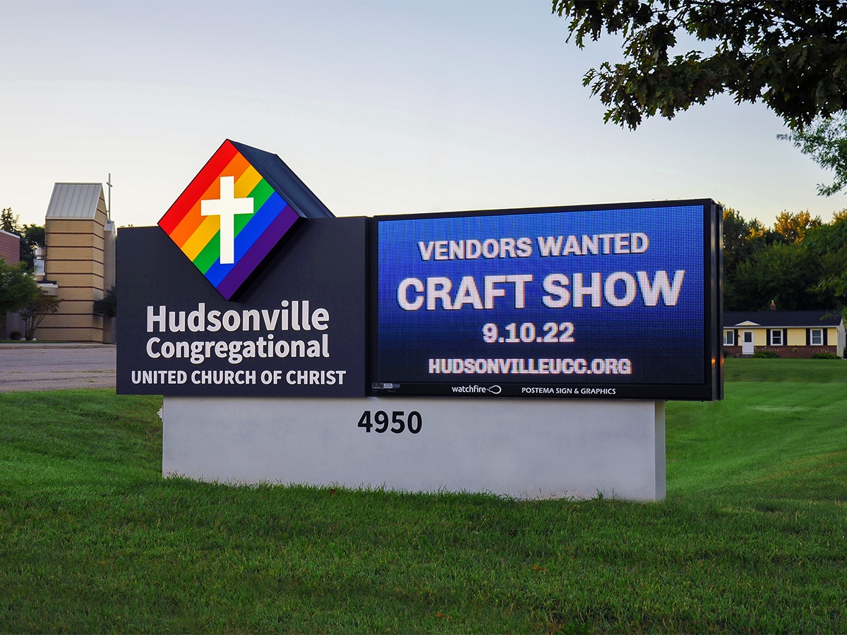 Hudsonville Congregational United Church of Christ; 8mm, 3'5" x 6'3", Hudsonville, MI