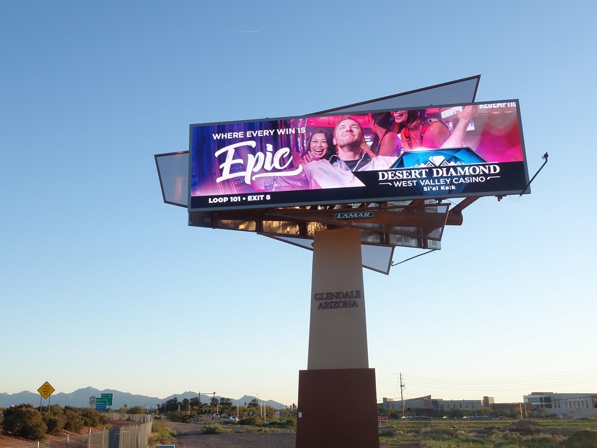 Lamar Advertising Co.; 19mm, 14' x 48', Glendale, AZ